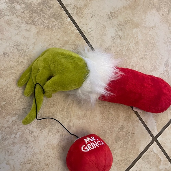 The Grinch Arm Tree Decoration - Picture 11 of 12